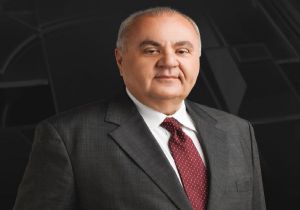 CNNTÜRK Tepe Yöneticisi de Gönderildi