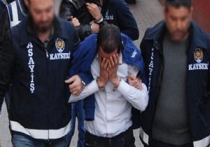 İlahiyat Profosörü 1 Milyon TL Kaptırdı