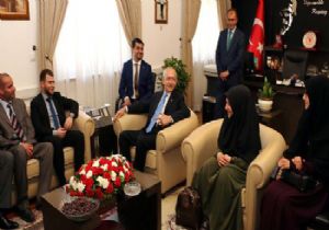 Kılıçdaroğl nun İmam Hatipl Manevi Kızı