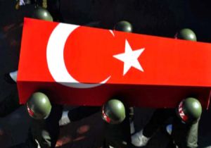 İzmir de Askeri Birlikte Patlama,1 Şehit
