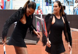 Hülya Avşar Tenis Kortuna Böyle Çıktı