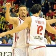 12 DEVADAM GRUP LİDERLİĞİNİ GARANTİLEDİ