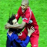 GALATASARAY DAN AURELİO BOMBASI