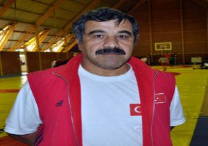 GÜREŞTE ACI KAYIP