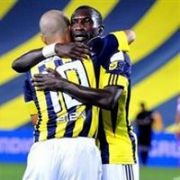 FENER, SESSİZ GECE DE MANİSA YA PATLADI 4-2