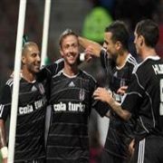 KARTAL, HELSİNKİ Yİ EVİNDE PARÇALADI 4-0