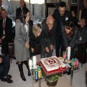 PARLAMENTO MUHABİRLERİ YENİ YIL A ERKEN GİRDİ