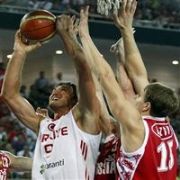 12 DEV ADAM RUSYA YI DA DEVİRDİ 65-56