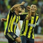 FENER, AVRUPA DA EMİN ADIMLARLA 2-0
