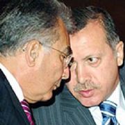 ERDOĞAN, BAYKAL DAN 20 BİN TL TAZMİNAT KAZANDI