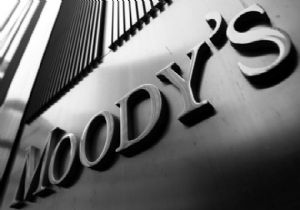 Moody’s Türkiye’nin Kredi Notunu Düşürdü