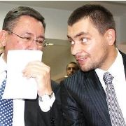 GÖKÇEK VAZGEÇTİ