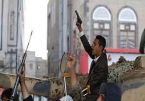 Yemen de 41 Gazeteci Rehin Alındı