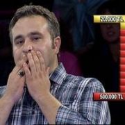 VARMISIN YOKMUSUN DA İLK 500 BİN ONUN  OLDU