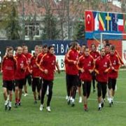G.SARAY DA SERVET SEVİNCİ