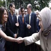  BİZİM HANIMDA BEŞİKTAŞLIDIR 
