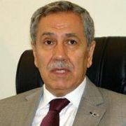  GAZETECİLER İÇİN 4 BİN CEZA DAVASI VAR 