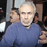 AĞCA, ÇIKAR ÇIKMAZ GATA YA SEVKEDİLECEK