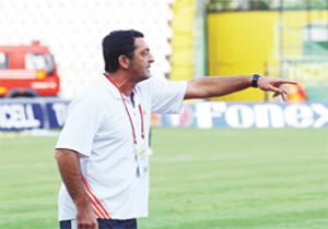 NEJAT BİYEDİÇ YAŞAMINI YİTİRDİ