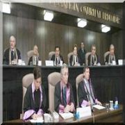 ANAYASA MAHKEMESİ NE KİLİT!