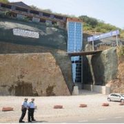 DAĞI OYDULAR, İÇİNE ASARSÖR KOYDULAR