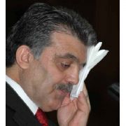  BİZ ONLARDAN DAHA FAZLA SOSYAL DEMOKRATIZ 