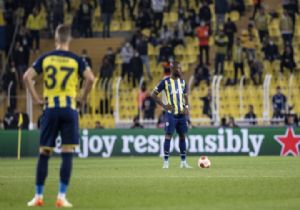 Fenerbahçe Kadıköy de Bozguna Uğradı 3-0