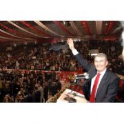 BAYKAL SEÇİLDİ, AMA OYLARI DÜŞTÜ...