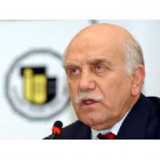 HİPERMARKET LERE PAZAR TATİLİ GELİYOR
