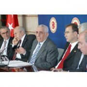 CHP DEN LAİKLİK KARŞITI KESİMLERE  HODRİ MEYDAN !!