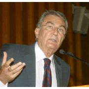 BAYKAL: AKP, ERKEN SEÇİMDEN KORKUYOR 