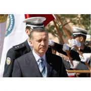 ERDOĞAN DAN POLİS E BOMBA ÖVGÜSÜ