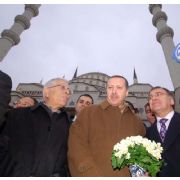 ERDOĞAN, BİRLİK, BERABERLİK DAYANIŞMA TEMENNİ ETTİ