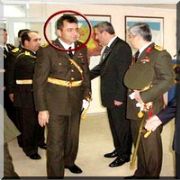 UMARIM SONER YALÇIN BENİM YÜZÜMDEN İÇERİ ALINMADI!