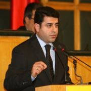 DEMİRTAŞ TAN, İMRALI İÇİN ŞOK TALEP!