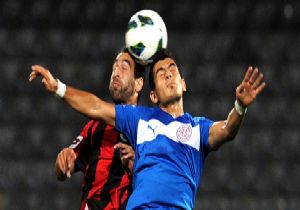 GENÇLER, ANTALYA YI 2 DAKİKADA YIKTI 3-1
