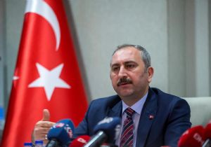 Coronavirüs Cezaevlerine de Sıçradı
