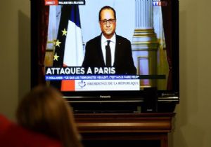  Hollande: Saldırıları IŞİD Düzenledi