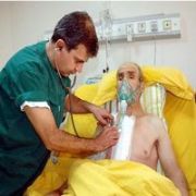 HAZIR AÇMIŞKEN İKİ AMELİYATI AYNI ANDA YAPILDI
