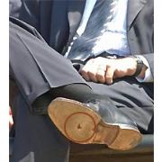 BÜYÜK AYAKLILARIN PENİSİ DE BÜYÜK!