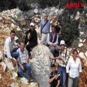 JEOLOJİ EKİBİ DAĞDA MAHSUR KALDI