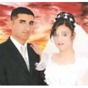 KARISINI JİLETLE  DOĞRADI,SONRA DA  HAKETTİ  DEDİ