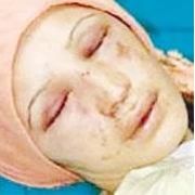 KARISINI KIZ ÇOCUĞUNA HAMİLESİN DİYE DÖVMEMİŞ