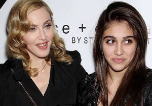 MADONNA NIN KIZI, ANNESİNDEN UTANIYOR!