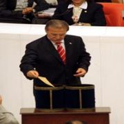 FLAŞ... MEHMET ALİ ŞAHİN YENİ MECLİS BAŞKANI