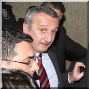 MEHMET AĞAR A SUİKAST SON ANDA ÖNLENDİ!