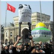 CUMADAN SONRA İSRAİL İ PROTESTO ETTİLER