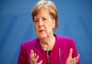  Angela Merkel e Casus Şoku!