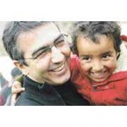 MUMCU DAN PAKİSTANLI ÇOCUKLARA SAHİP ÇIKMA ÇAĞRISI