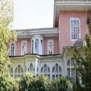 PEMBE KÖŞKÜN ALTINA YERALTI GALERİSİ